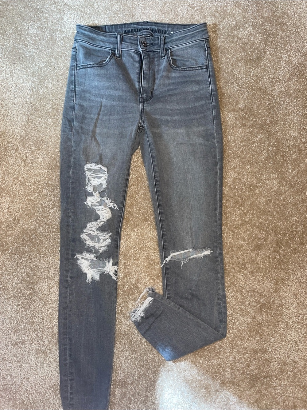 Women's american eagle outfitters Distressed Grey Skinny Jeans